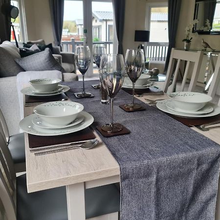 The Ceredigion - Plot 26, Woodlands Lodge Retreat, New Quay, West Wales Llanina Экстерьер фото